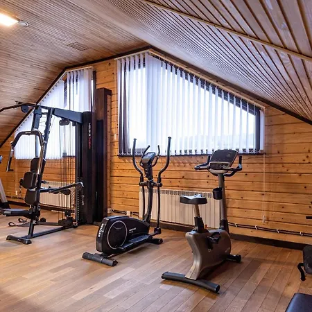 Ruta Polianytsia Hotel *