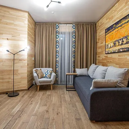 Ruta Polianytsia Hotel *