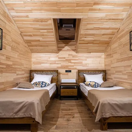 Ruta Polianytsia Hotel